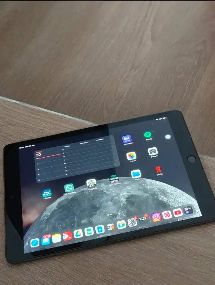 Ipad 8 + Apple Pencil (33gb, Wifi)