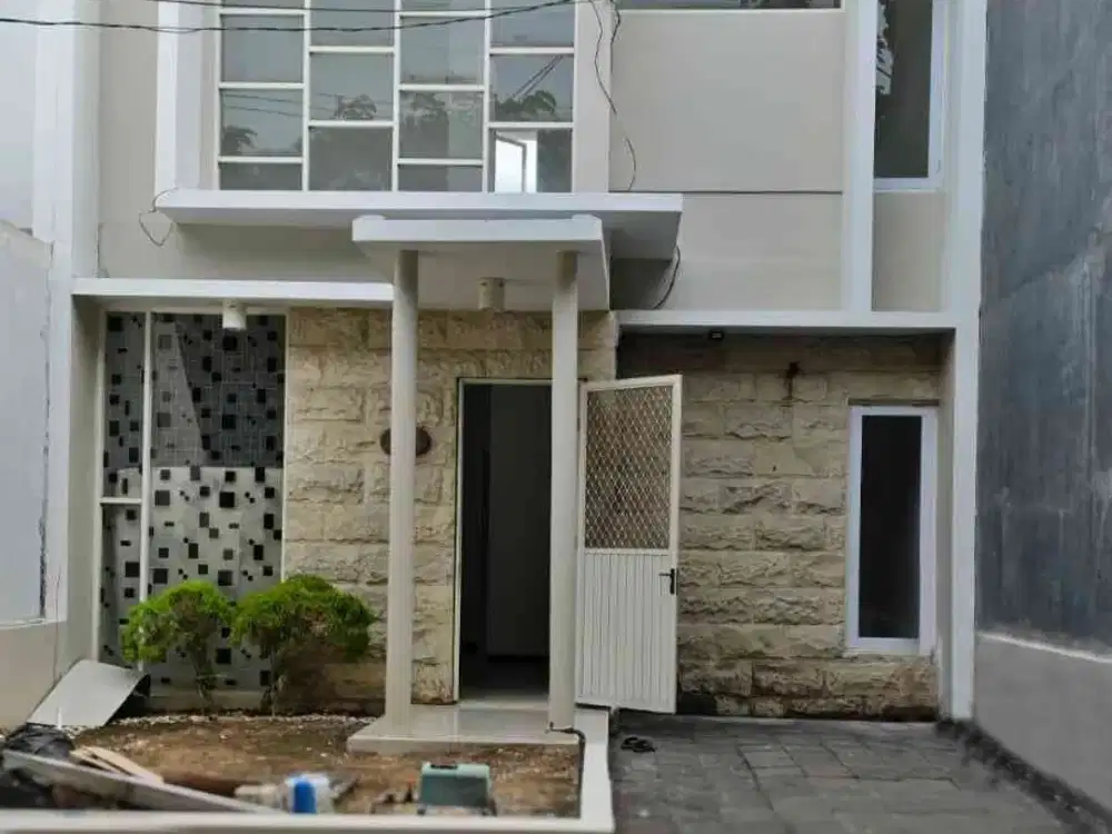 Rumah Minimalis Istana Mentari Sidoarjo
