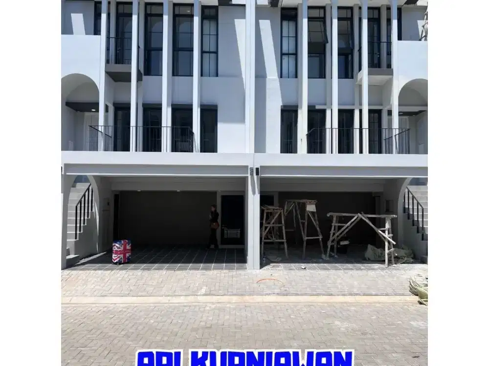 Strategis di Bsd City , 1 M-an!  Dijual Aether Rumah Murah Eksclusif unit LANGKA