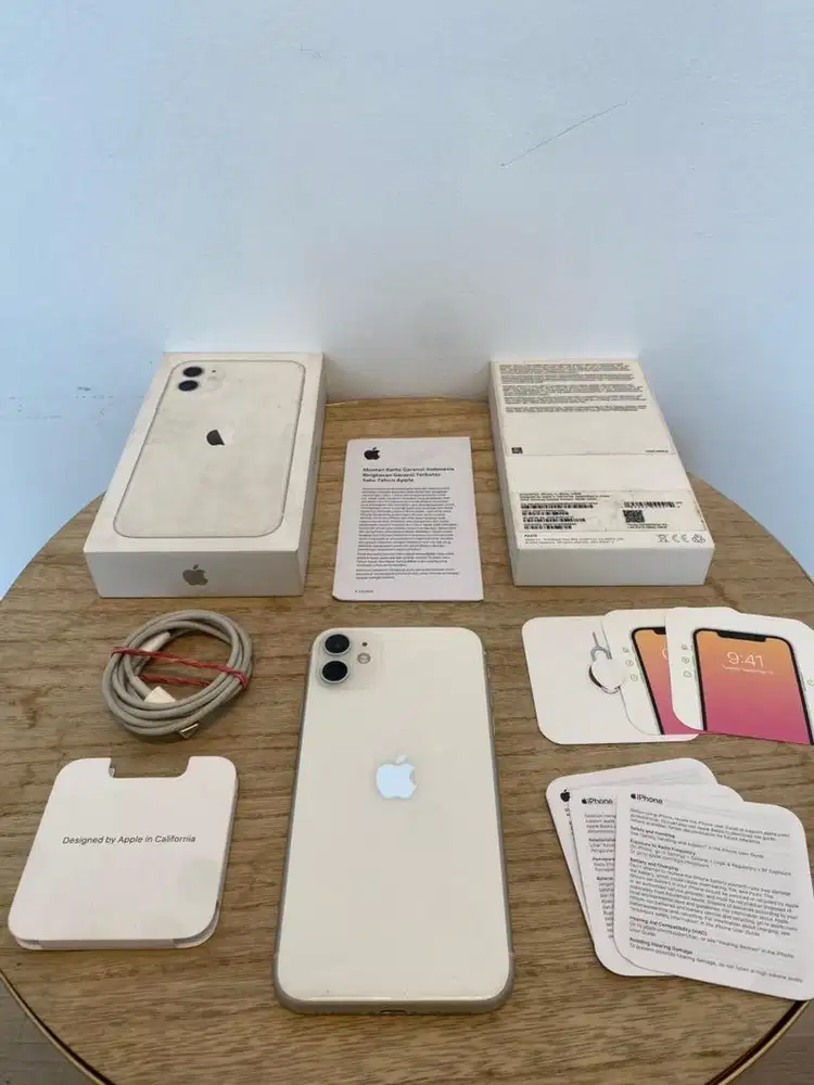 Second iBox iPhone 11 128GB White Fullset