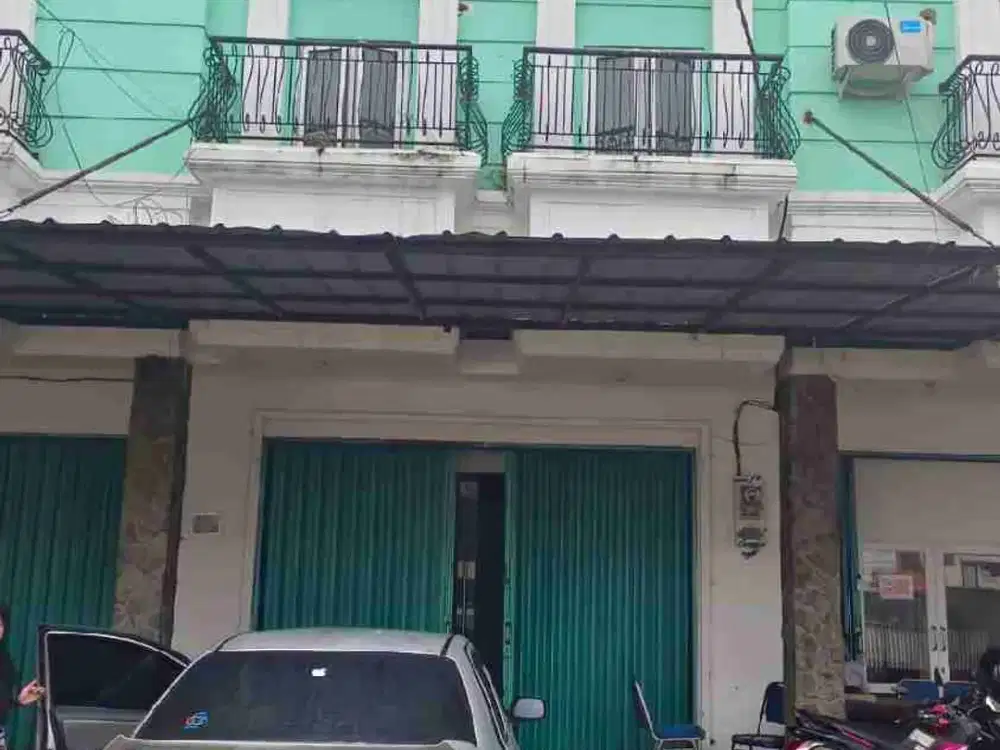 Di sewakan ruko strategis, viktor Tangerang Selatan