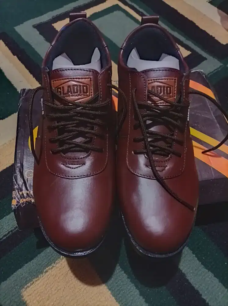 Sepatu Pantofel Pria