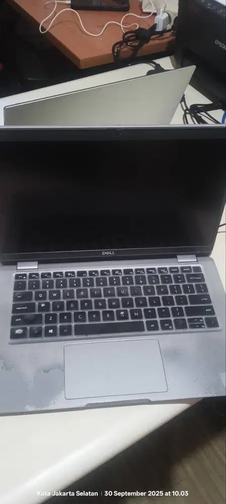 Dell Latitude 5320, ada cacat di layar