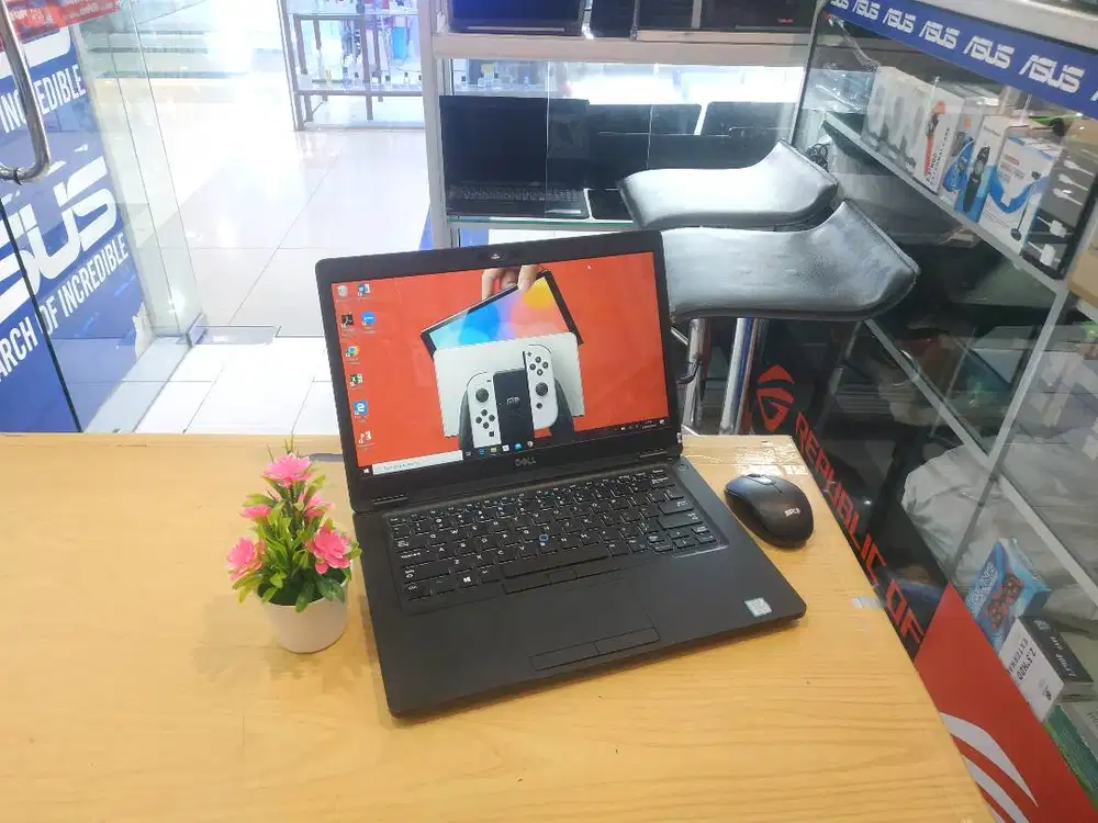 JUAL LAPTOP TOUCHSCREEN DELL LATITUDE 5490 CORE i7 GEN 8 NVIDIA