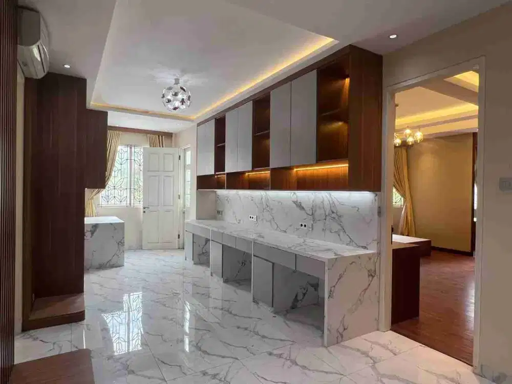Rumah Cantik Dan Siap hUni di Bukit Gading Mediterania, Kelapa Gading