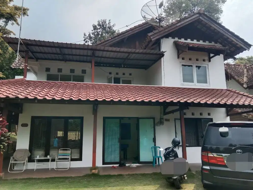 Jual VILLA GRAND WHIZ TRAWAS MOJOKERTO Halaman Luas
