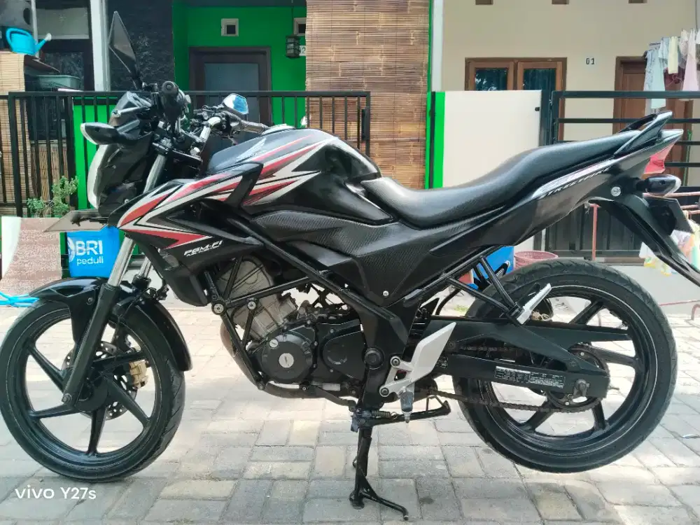 Dijual Cb150R old 2013