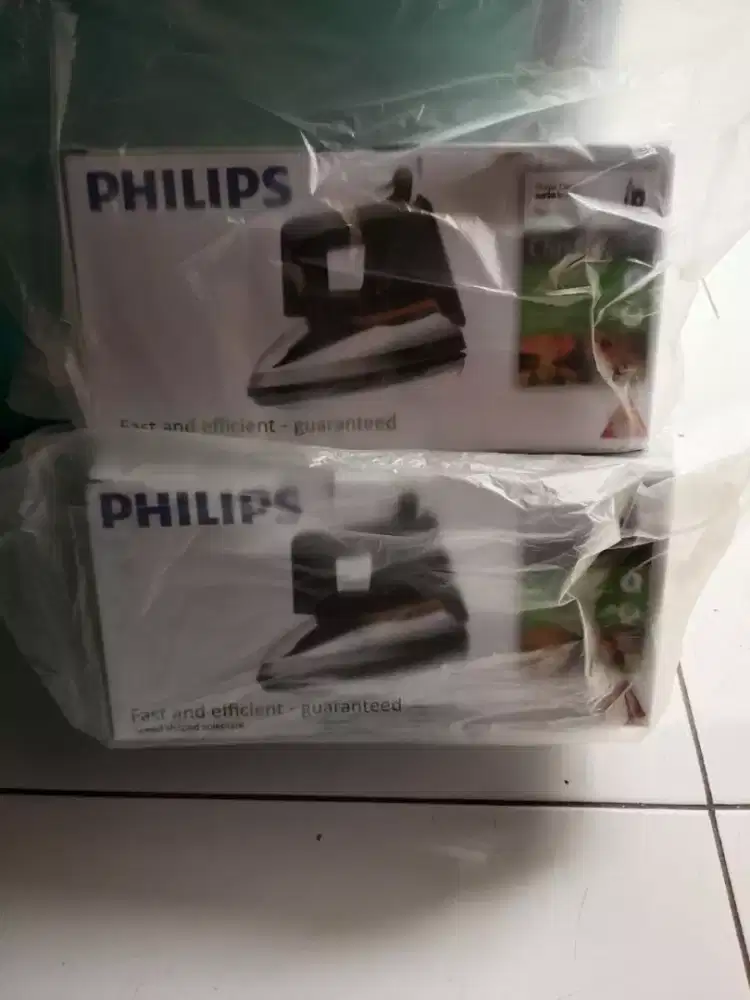 Setrika philips.Hadiah kantor.2 unit.Baru.belum dipake
