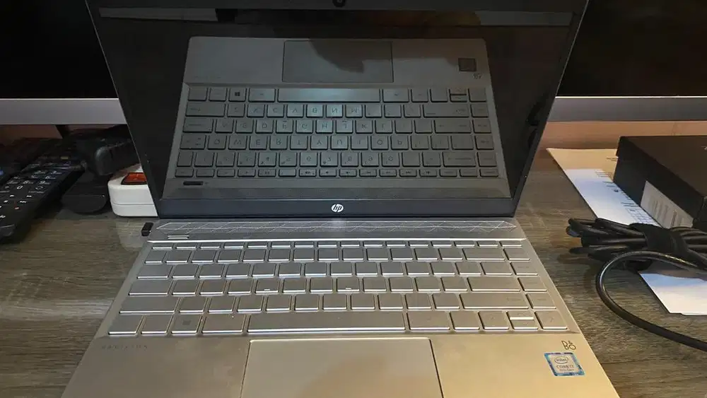 Laptop HP Model 13-an0014TU