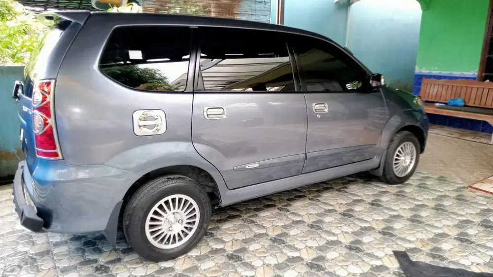 Xenia xi 1300 cc tahun 2009 Km58000
