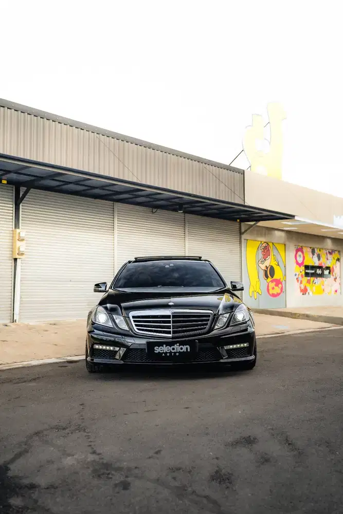 Mercedes Benz E63 AMG 2010