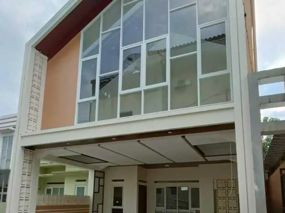 RUMAH LUX SEMI MEWAH DI MARGAHAYU BUAH BATU BANDUNG