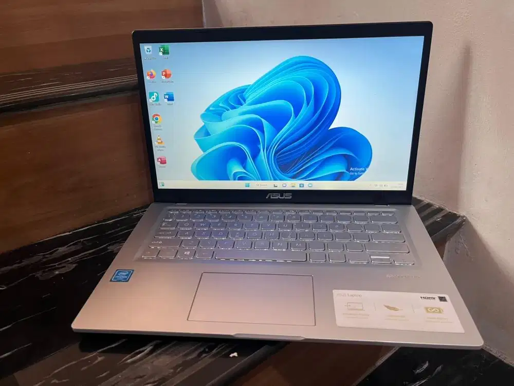 Laptop Asus A416M (second). 2 jutaan normal dan bergaransi