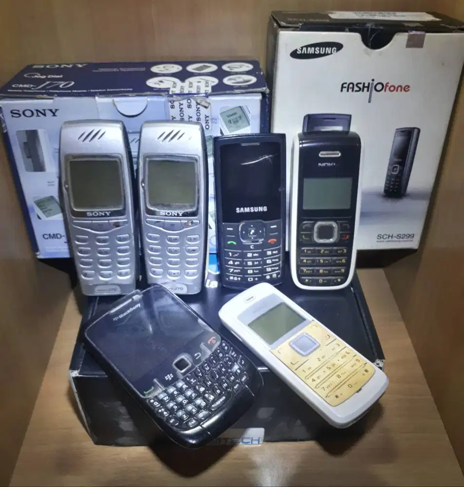 Jual Sepaket HP Bangkai Bahan KanibalanNokia, Sony & Samsung Jual sead