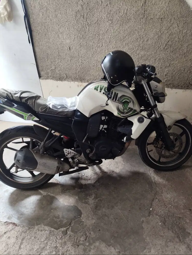Yamaha Byson (yang minat untuk bahan custom)