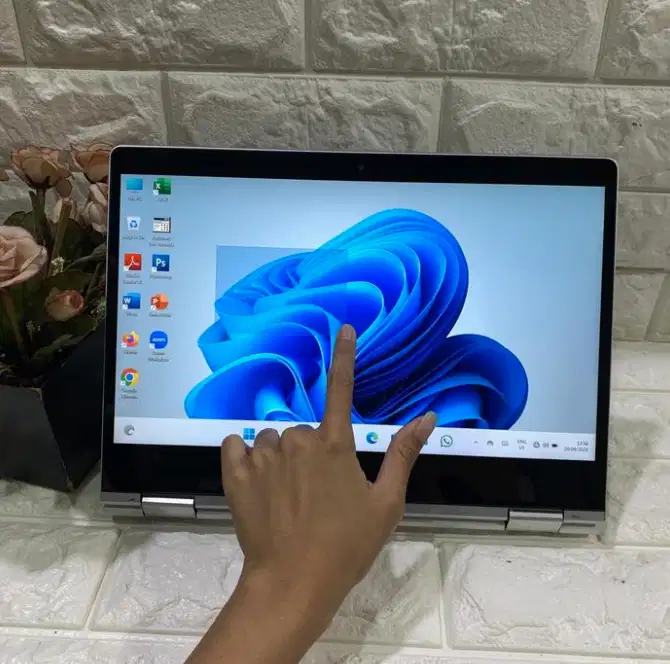 Laptop Tablet HP X360 G8 RYZEN 7 RAM 16GB SSD 512 GB DL-RTV