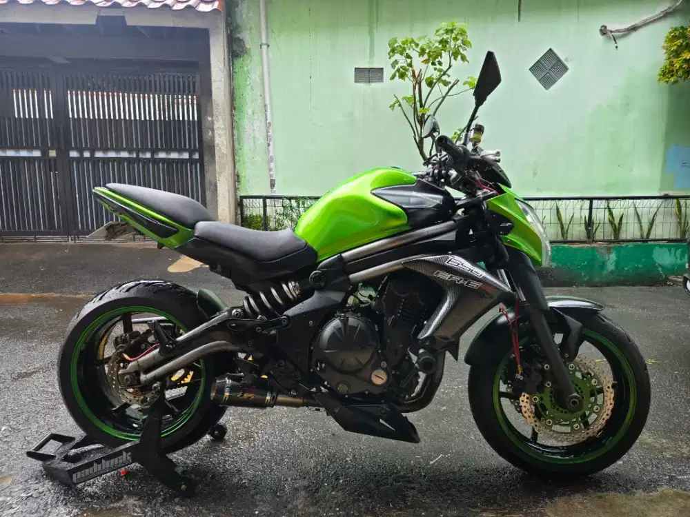 Kawasaki er6n 2012