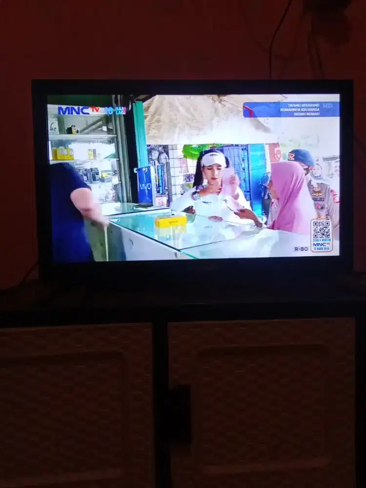 TV LED POLITRON 21 INCI