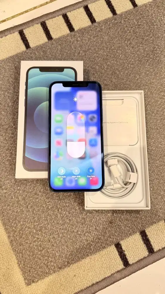 Dijual Iphone 12 Blue 128GB Terdaftar Lengkap