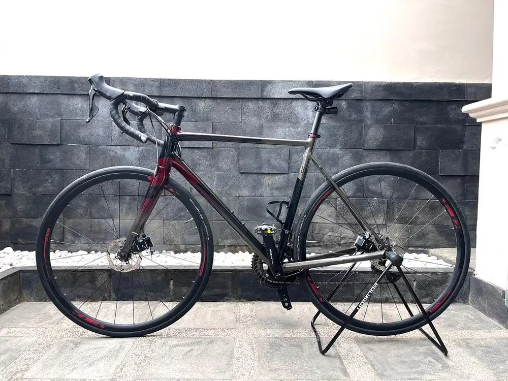 Polygon Strattos S5D 2021 Size L