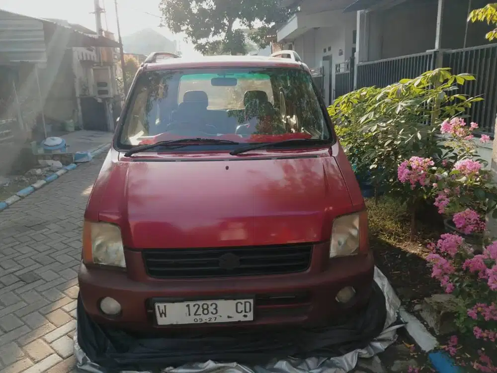 Di jual mobil karimun kotak th 2002