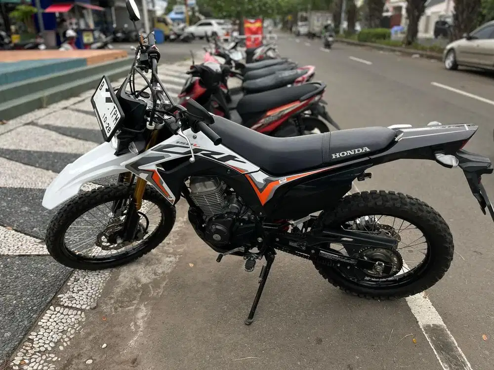 CRF 150 tahun 2023