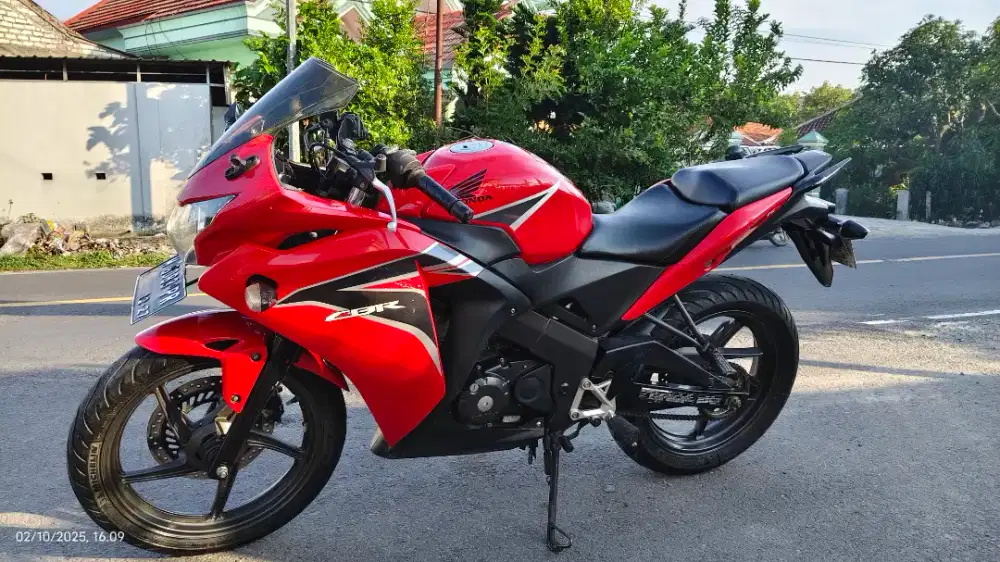 CBR 150R CBU 2012