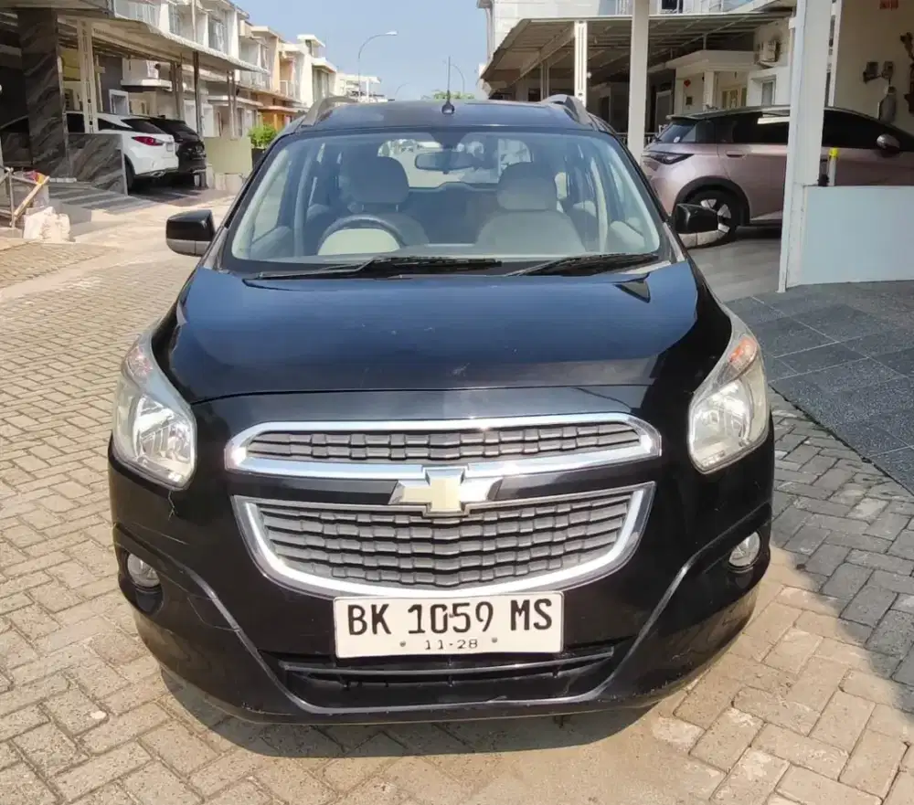 Chevrolet Spin 2013 Bensin