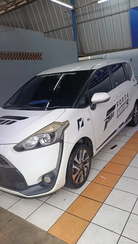 Toyota Sienta 2017 Bensin