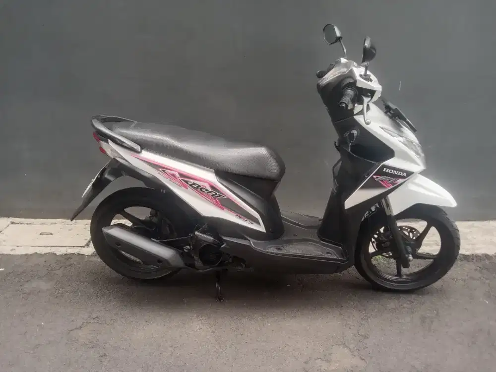 JUAL CEPAT HONDA Beat FI Tahun 2014, SUPER MULUSSS.. FULL ORI..