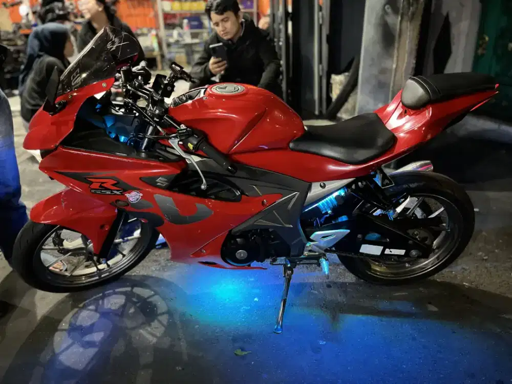 JUAL GSX 150 TYPE KEYLESS THN 2017 RED