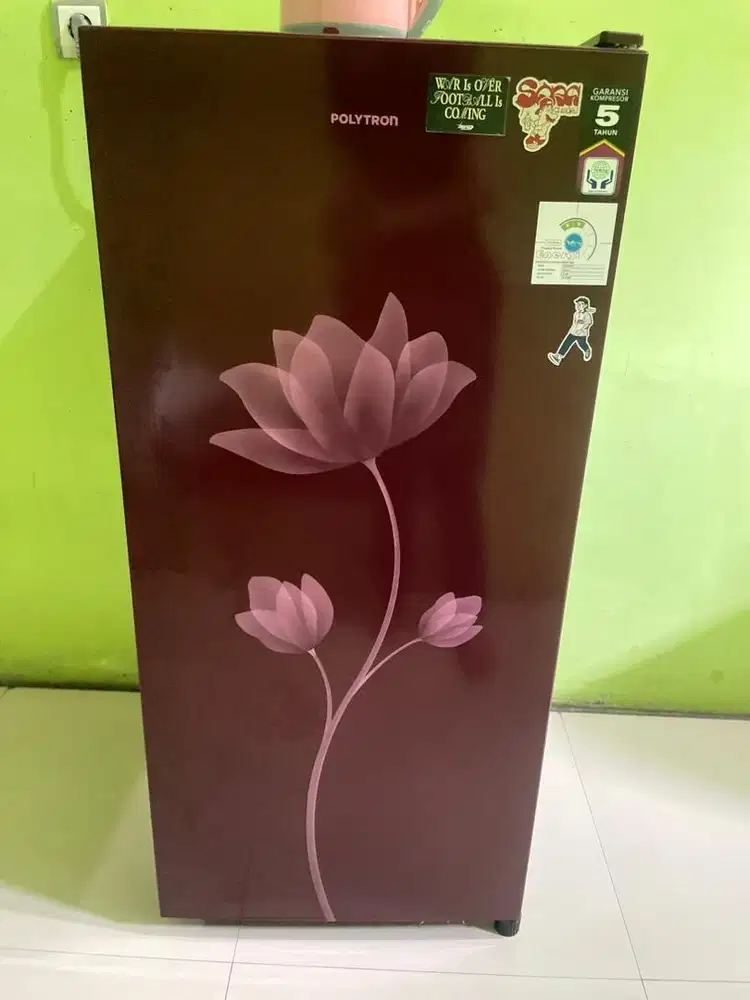 Kulkas polytron