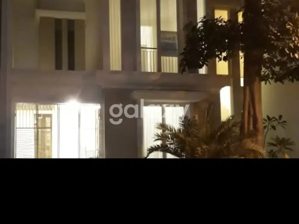 RUMAH PAKUWON CITY LONG BEACH FURNISHED LOKASI BAGUS ROW LEBAR