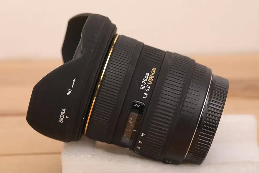 Sigma 10-20mm F4-5.6 DC HSM For Canon