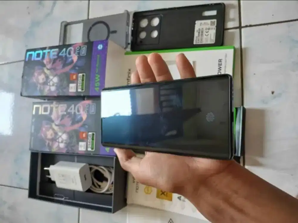 Infinix Note 40 Pro 5G fullset