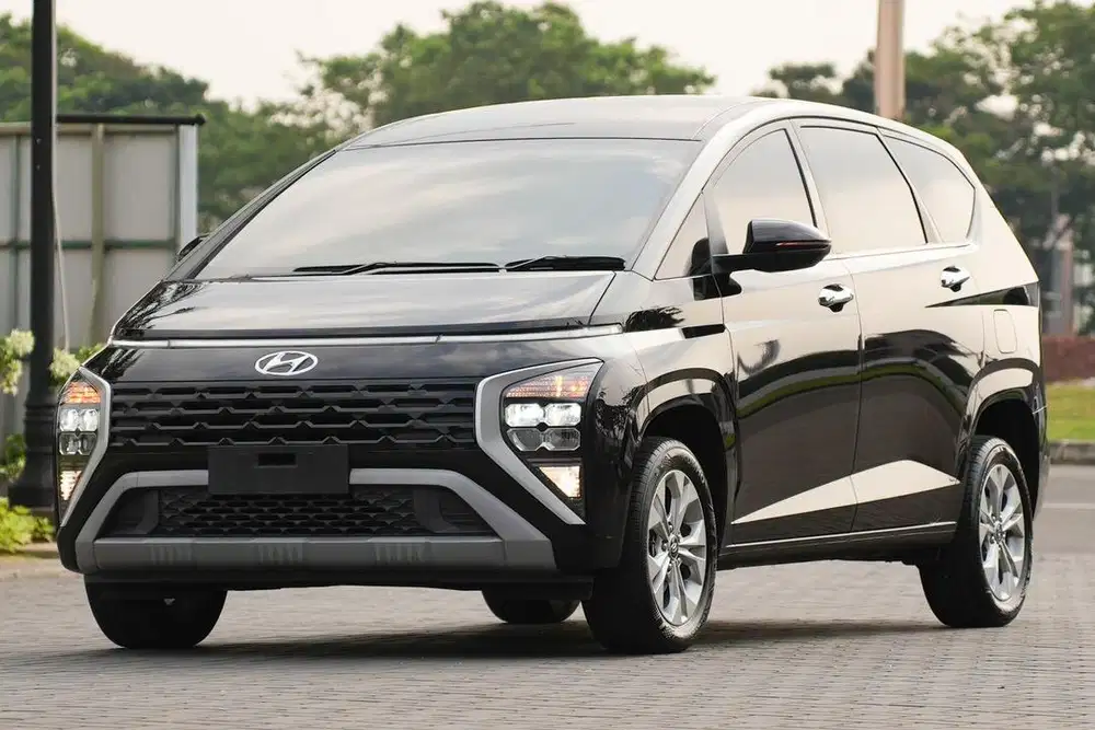 (DP 16jt) Hyundai Stargazer Essential 2024