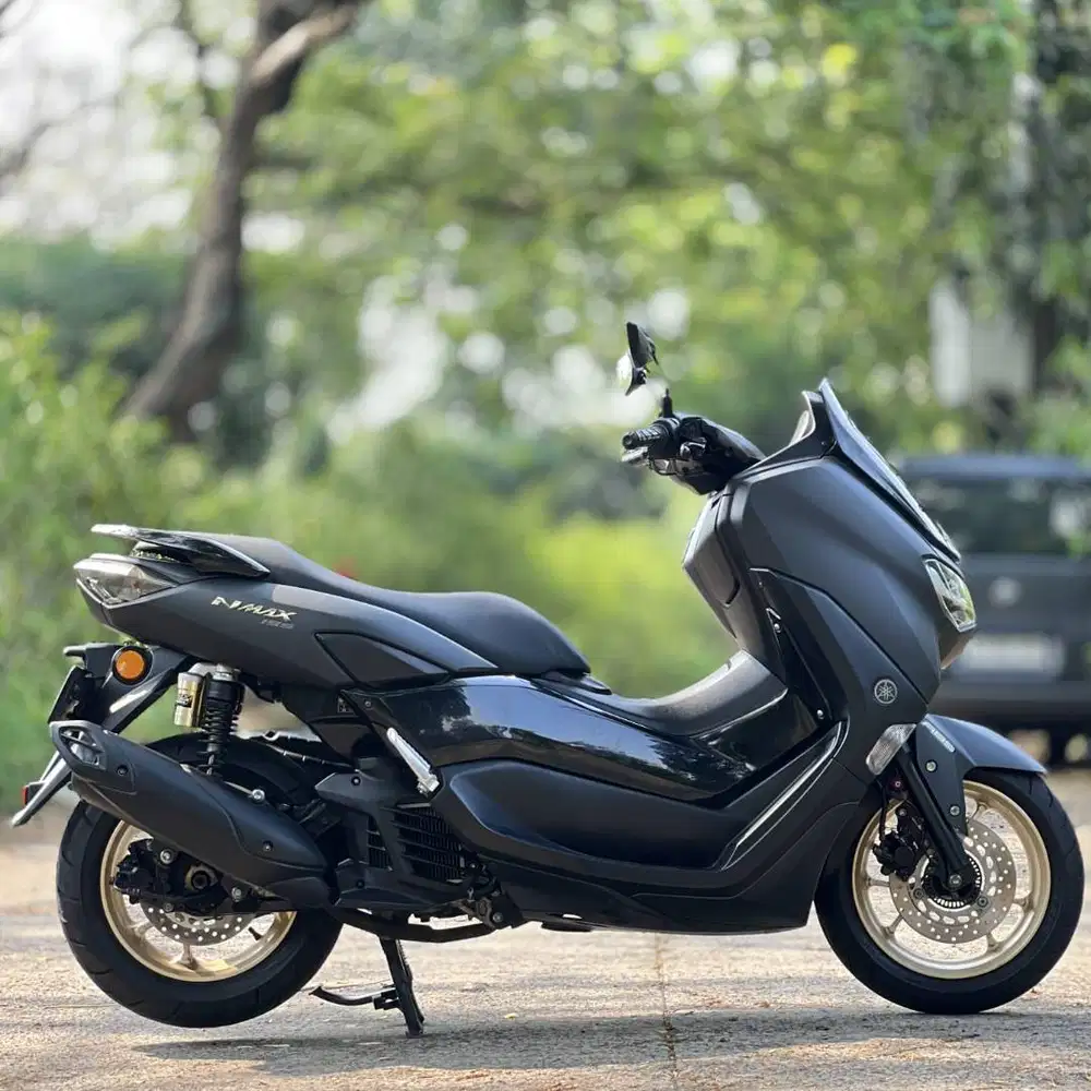 YAMAHA NMAX 155 CONNECTED ABS HITAM 2020 KM LOW PAJAK PANJANG SIAP GAS