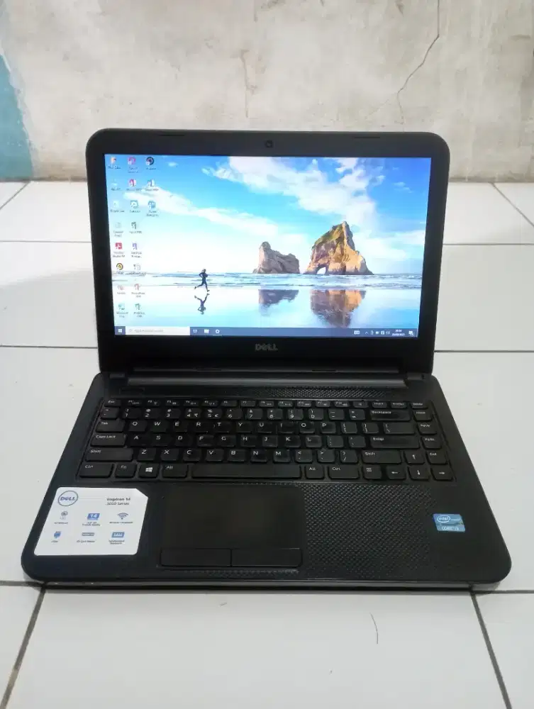 Laptop dell i3 ram 4Gb windows 10-64bit siap pakai