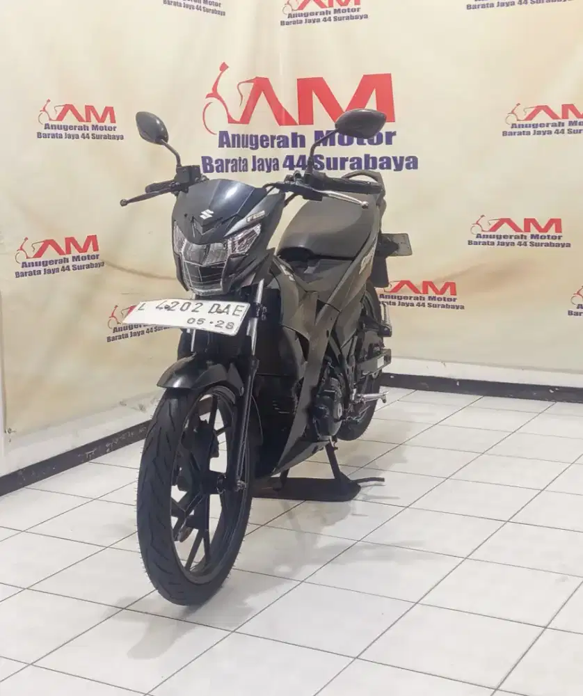 Suzuki satria 150 Fi Black Predator Tahun 2018