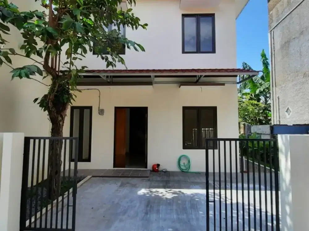 Dijual Murah Rumah Sudah Renov Di Komplek GBA Griya Bandung Asri