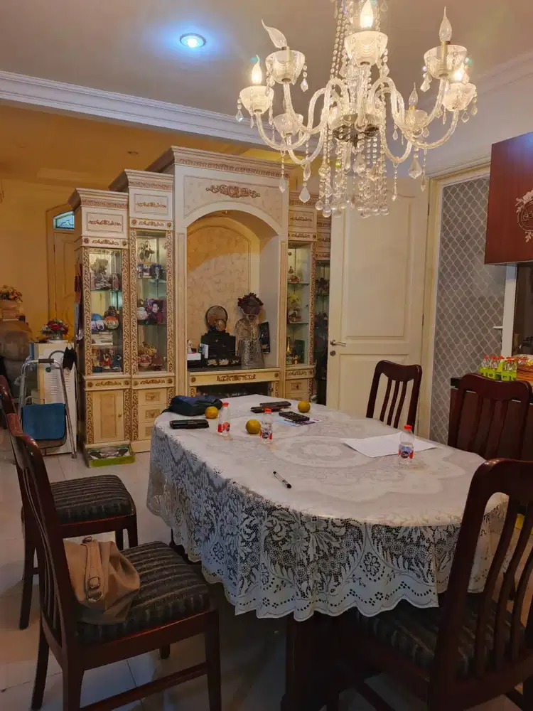 Strategis Rumah Terawat Semi Furnish WISATA BUKIT MAS Surabaya Barat