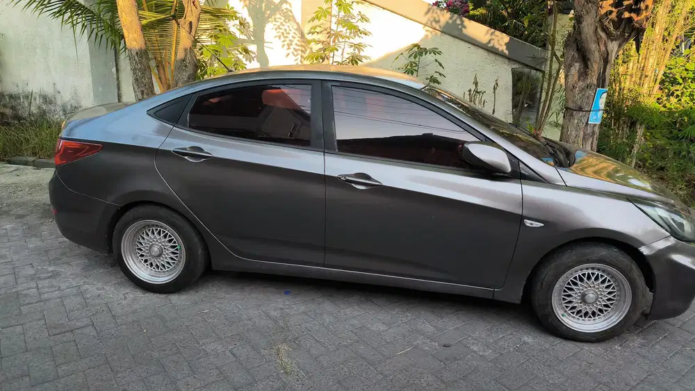 Hyundai Excel III 2013 Bensin