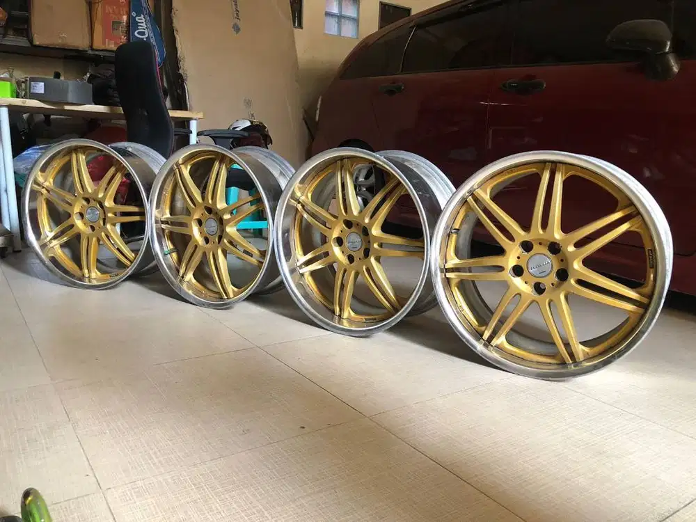 Jual Velg Varianza Work T1s R20 Original!