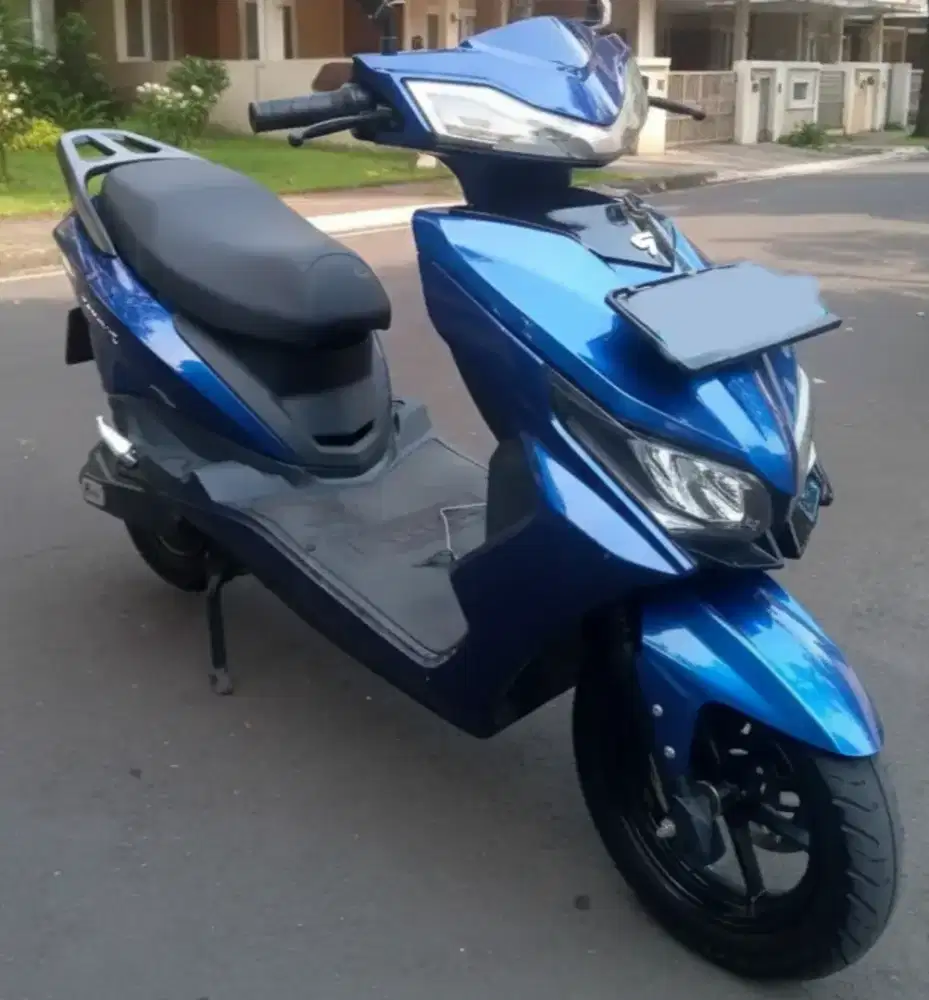 Motor Listrik Smooth Tempur tahun 2023