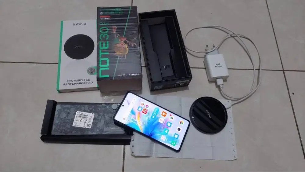 INFINIX NOTE 30 PRO FULL SETT 8/256 warna Blue Mulusss