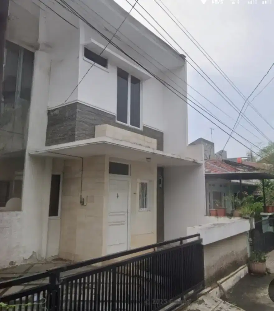 RUMAH MEWAH DI GRAND GALAXY - DEKAT TAMAN GIGI