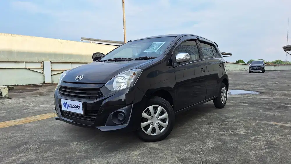 Pajak Panjang - Daihatsu Ayla 1.0 D Bensin-MT 2022