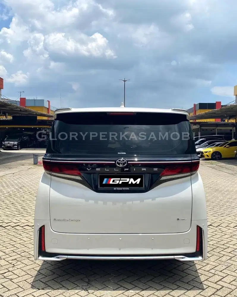 Toyota Vellfire 2.5 Hybrid VIP ATPM 2025 KM 3rb ANTIK