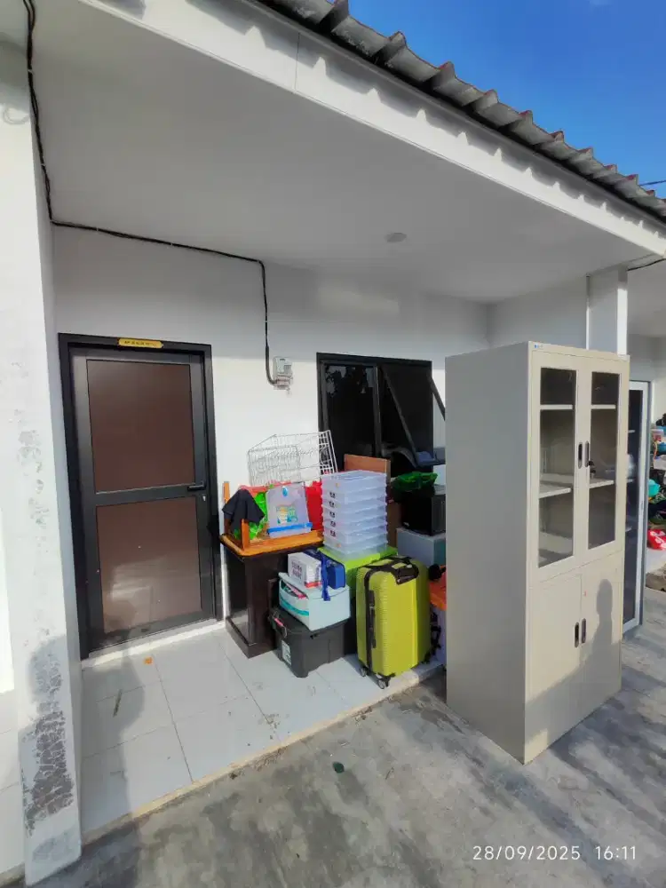 jasa bantu bantu pekerjaan rumah tangga. bersih bersih dan lain lain.