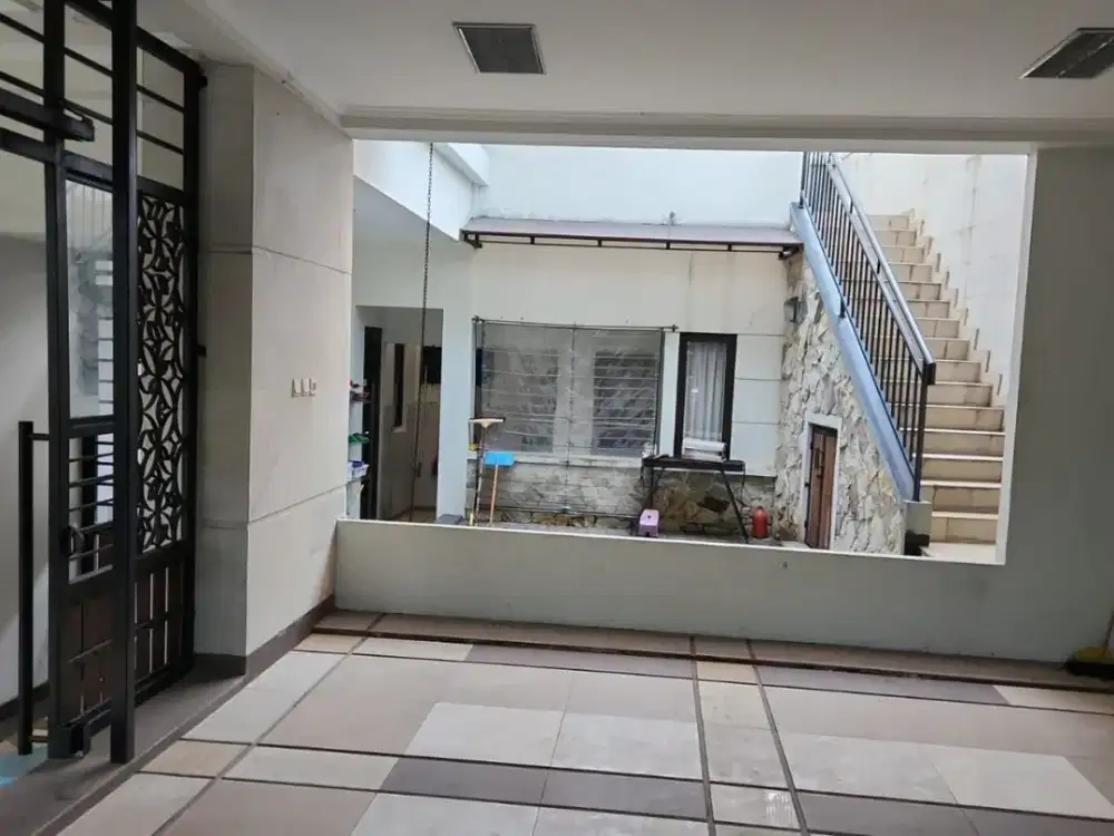 Dijual Rumah Mewah Siap Huni Bersertifikat SHM Berlokasi Di Sentul City